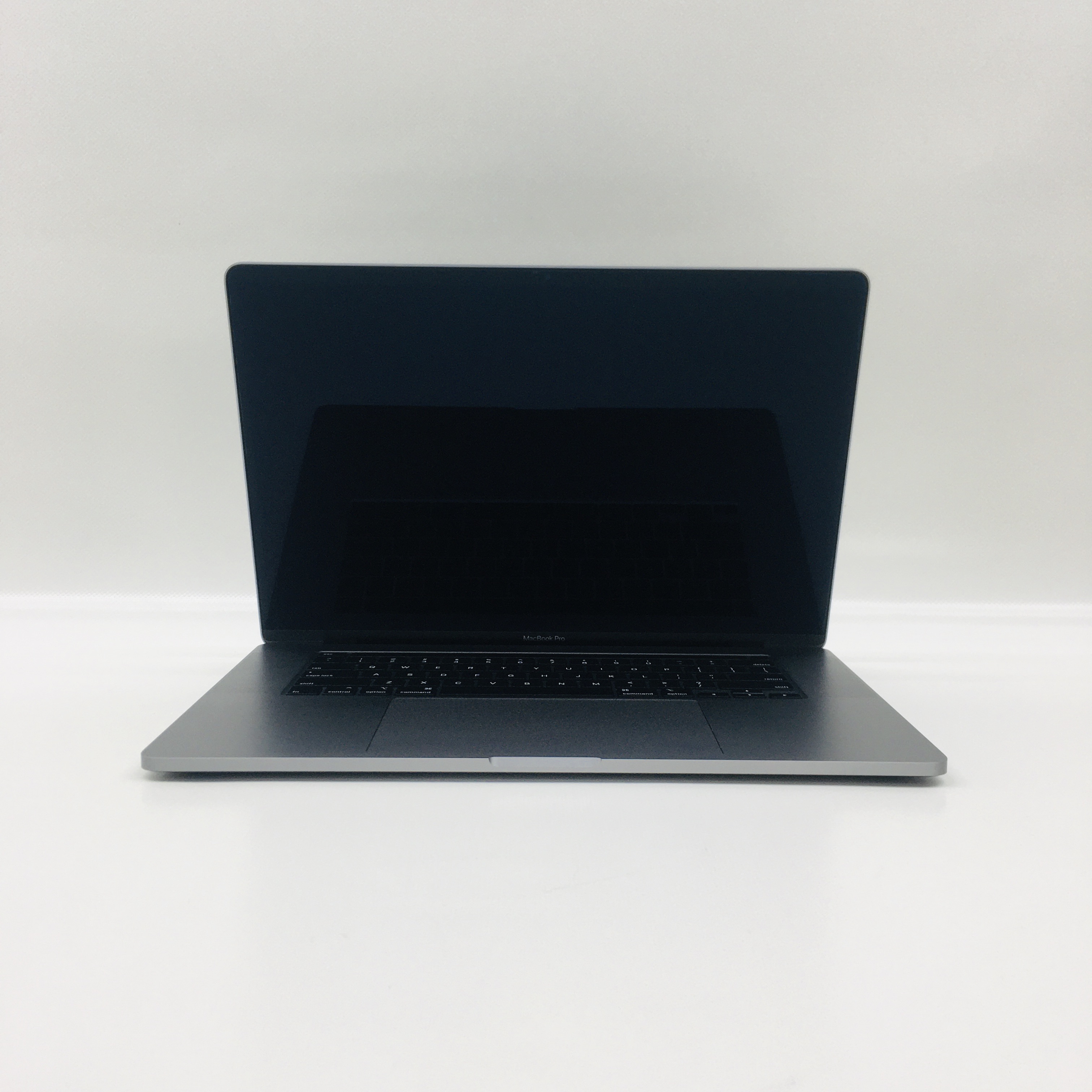 MacBook Pro 16" Touch Bar Late 2019 (Intel 6-Core i7 2.6 GHz 32 GB RAM 512 GB SSD), Space Gray, Intel 6-Core i7 2.6 GHz, 32 GB RAM, 512 GB SSD, image 1